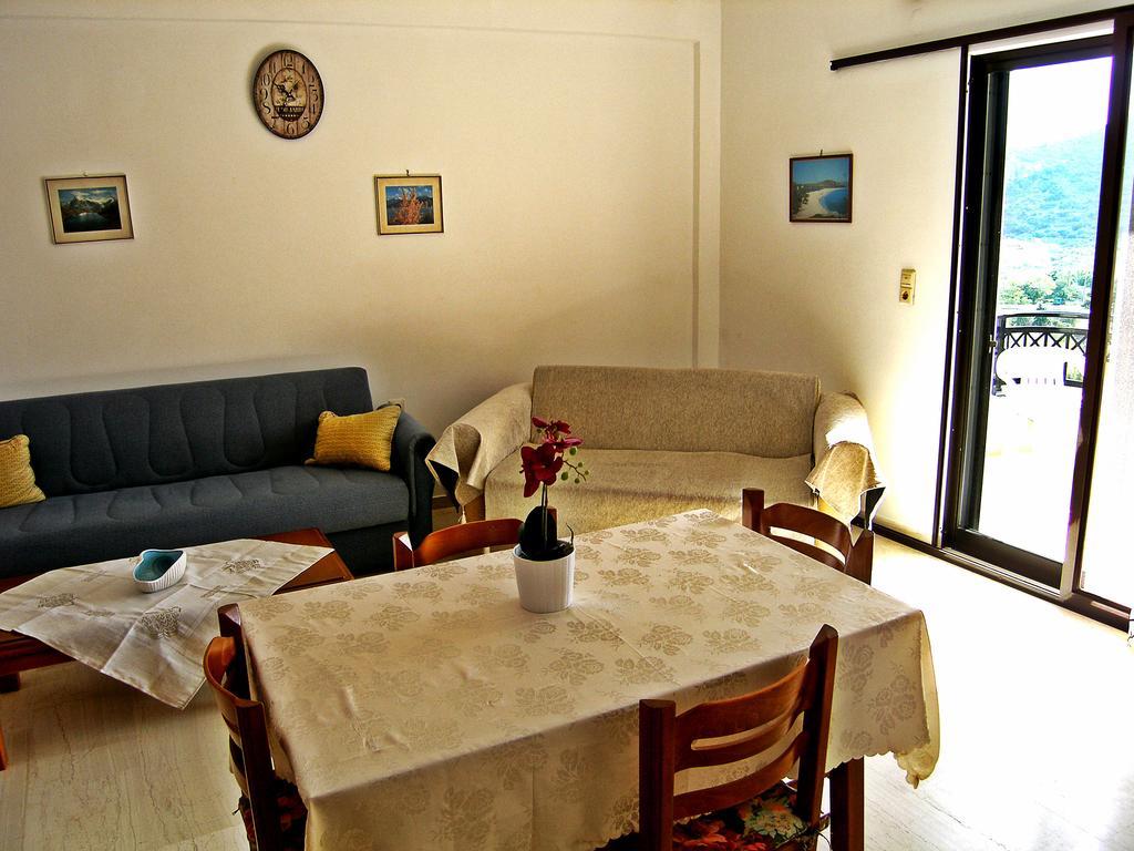 Haus Eva Apartment Palekastro Room photo